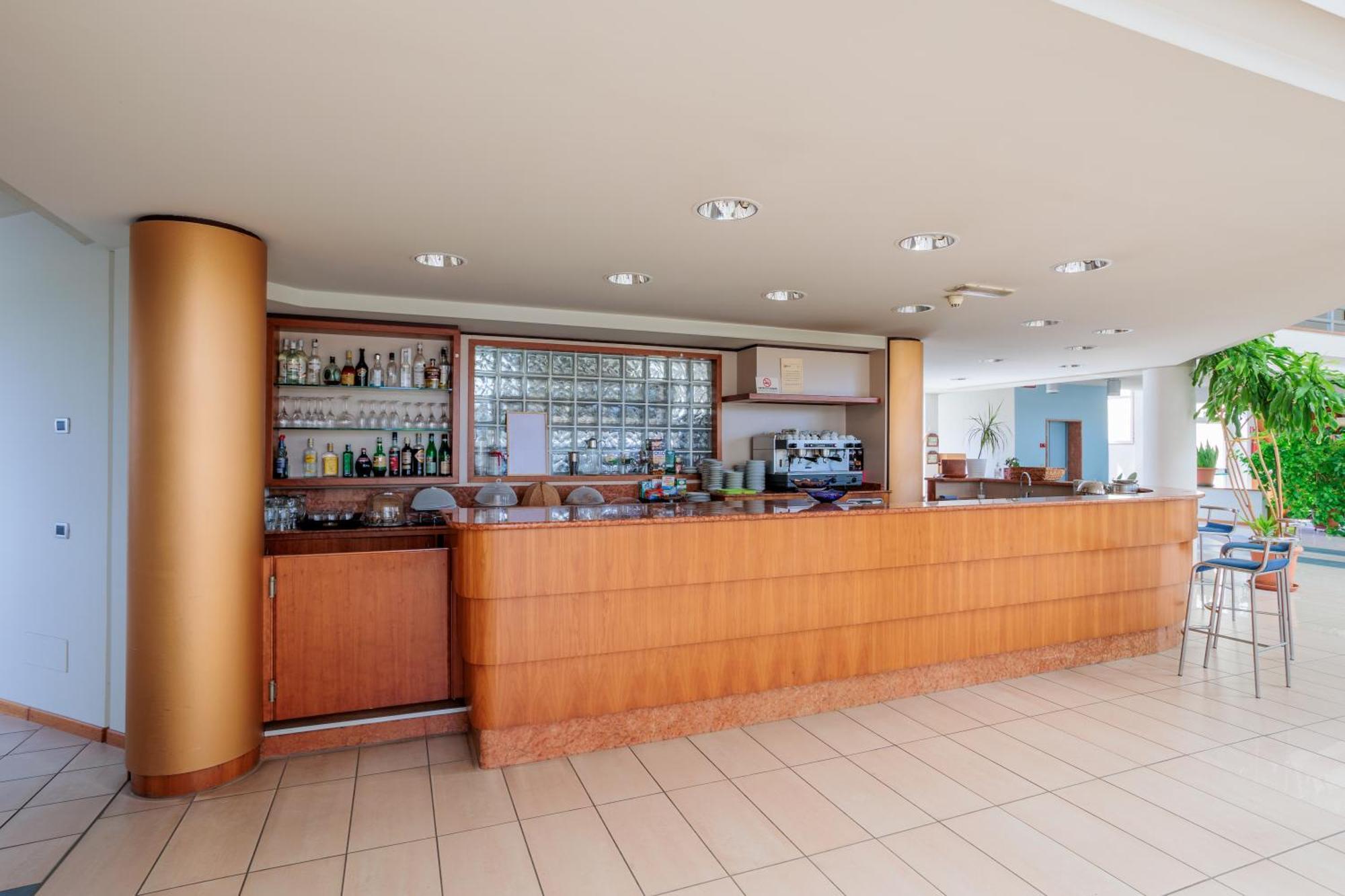 Eurhotel Fontevivo Exterior photo